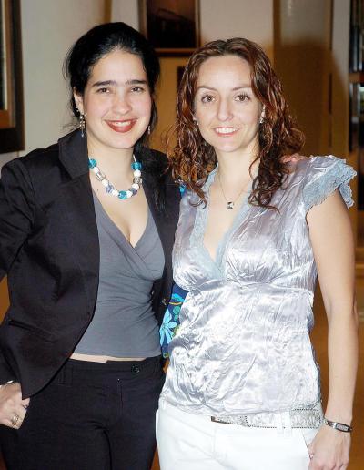 ch_19022006 
Idola Leal y Loly Garza
