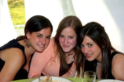 ch_20022006 
 Cristy Ruiz, Paty Barroso y Nerea Villarreal