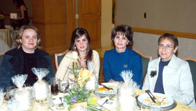 va_19022006 
Edna García Mora, María Teresa Jiménez, María Teresa Algara de Jiménez y Carmelita Anaya Mercado