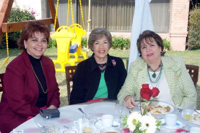 va_19022006
Luz María González, Martha de Saldaña y Banchis de la Garza
