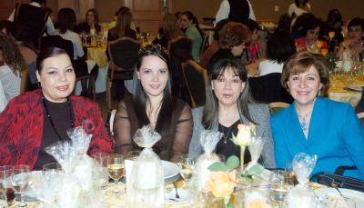 va_19022006 
Rosa Alicia de Anaya, Brenda de Herrera, Paty de Anaya y Eugenia Gordillo