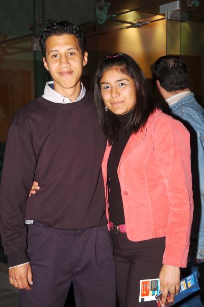 pa_26022006 
Teresita de Jesús Jiménez y Víctor Rodríguez.