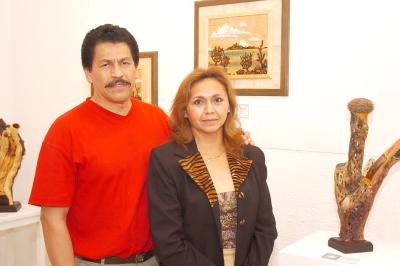 va_26022006
Rodolfo Alvarado y Mayela Castro