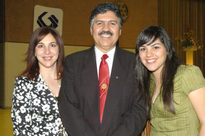 va_26022006 
Yolanda de Trasfí, Carlos Trasfí, Yolis Trasfí.