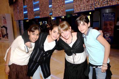 ch_01032006
Andrea Sánchez, Arlette 
Ortiz, Luisa Villarreal y Ana Karen Aguirre.