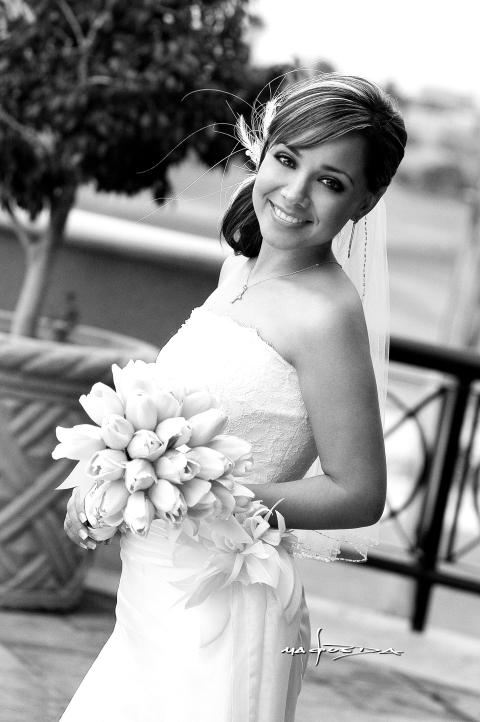 Srita. Tuty Valles Villarreal el día de su enlace nupcial con el Sr. Arturo García Aymerich.




Estudio fotográfico: Maqueda
