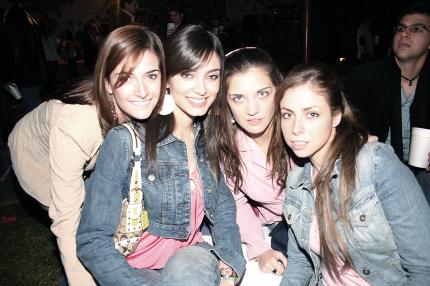 ch_04032006
 Neny Villarreal, Laura Lóez, Sofía Acosta y Celina Cepeda