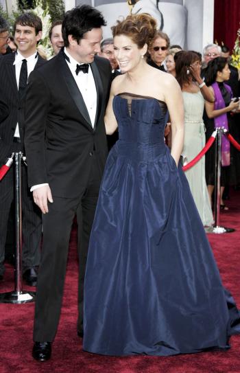 Reeves y Sandra Bullock.