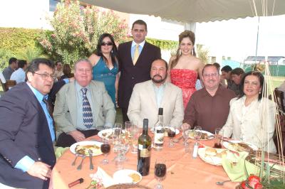 gr_07032006 
Beatriz Sánchez, Sergio Necochea, Ale Sánchez, Manuel Torres, Roberto Sánchez, Héctor Arreola, Federico Sánchez y Raquel García..