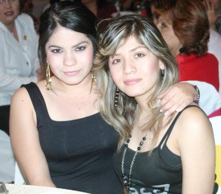 ch_05032006 
Gabriela y Adriana Pinto.