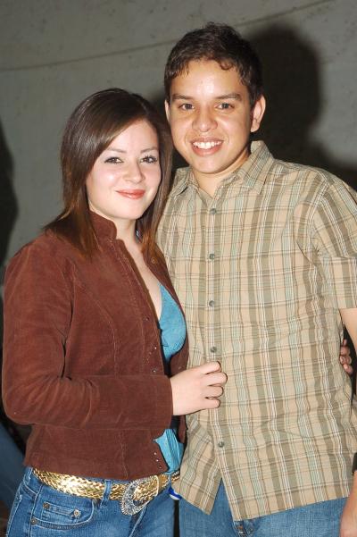 pa_12032006 
Vera Pichardo Aguilar y Juan Manuel Hernández Espinoza.