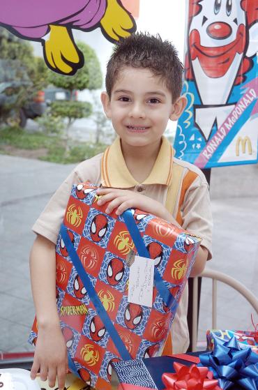 ni_16032006 
Emiliano Beltrán García celebró sus cinco años de vida.