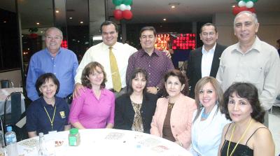 gr_18032006 
 Lucero de Méndez, Jesús y Marisa Zavala, Ängel y Elisa Morales, Jesús Nares, Lety de Contreras, Guillermo Contreras, Maribel de Martínez, Ricardo y Alma Soriano