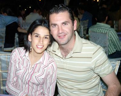 pa_19032006 
Analú Cepeda y Fernando Gilio.