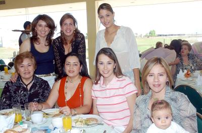gr_22032006 
Lucy Cuesta, Vero Jacobo, Banely de Barban, Lupita de Cuesta, Celia de Pacheco, Iziart de Cuesta, Cecy de Cuesta y Paulina Cuesta.
