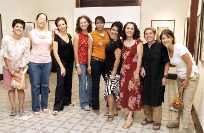 gr_26032006 
Raquel Sánchez, Soledad Gordillo, Rosy del Toro, Adriana Blázquez, Elizabeth Espinoza, Laura Velázquez, Rosy Gordillo, Ivonne Villarreal y Julika Mejía