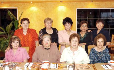 gr_26032006 
Reunión del Grupo de damas Junior, celebrando en días pasados en conocido restaurante de esta ciudad