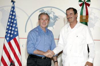 El presidente de EU, George W. Bush, manifestó su confianza en que el Legislativo hará un buen trabajo en la reforma de las leyes migratorias y elogió los esfuerzos de México por asegurar la estabilidad económica.