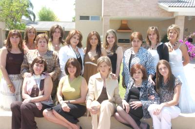 gr_31032006 
Pita, Regina, Alejandra, Marthanely de Villarreal, Ale, Brenda, Gaby, María, Magda, Maleny, Nena, Ofelia, Ivonne y Aurora, le ofrecieron una despedida a María Dabdoub.