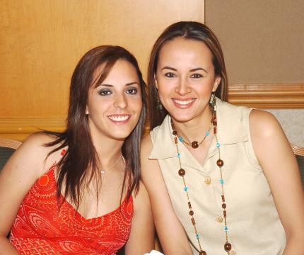 ch_31032006 
Érika de Pérez y Rosy Artea.