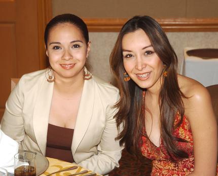 ch_31032006 
Siria Martínez y Karla Belomt.