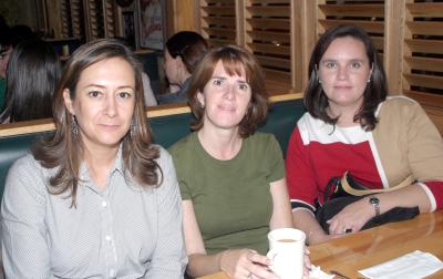 va_01042006 
 Cecilia Carmona, Verónica de Lozano y Diana Pérez de Gutiérrez