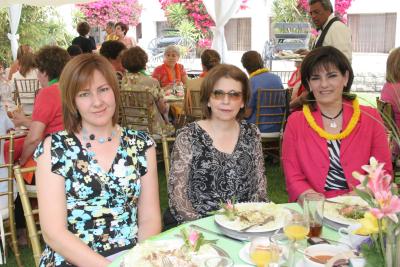 va_02042006
 Marisa de Roman, Susana de Cepeda y Ruth de Humphrey