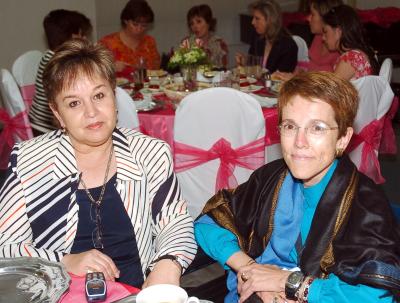 va_02042006
Aracely de Romo y Laura de Montaña.