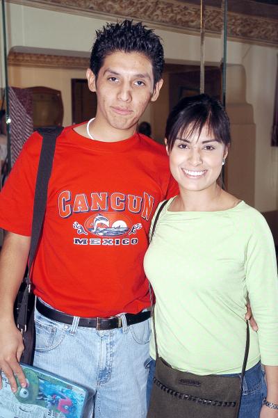 pa_02042006 Hazabel Bernal y Marco García.