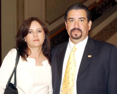 pa_02042006 
Víctor y Cecilia Alducín