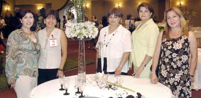 va_05042006 
Marú de Kort, Chepis de Pérez, Lula de Álvarez, Carmelita de García y Juanita de Ortiz.