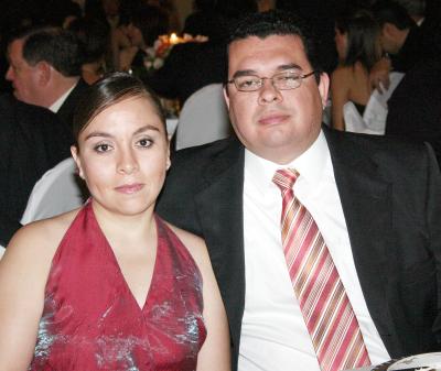 pa_08042006
 Anabel y Ricardo Aguirre