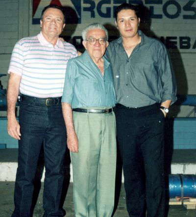 va_09042006
 Ricardo Plata Porres, Ricardo Plata Martínez y Ricardo Plata Muñoz