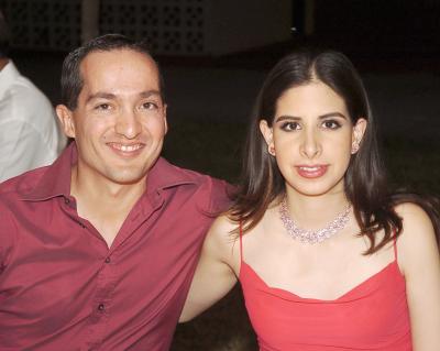 pa_09042006
Celso y Vanesa Reyes