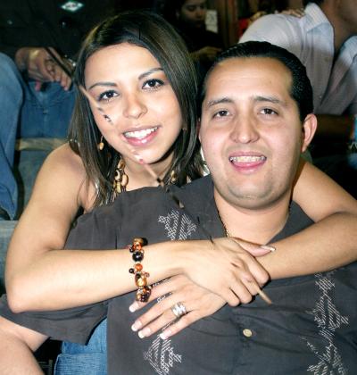 13042006 
Olga Darwich de Cordero y Leonardo Cordero Tafoya