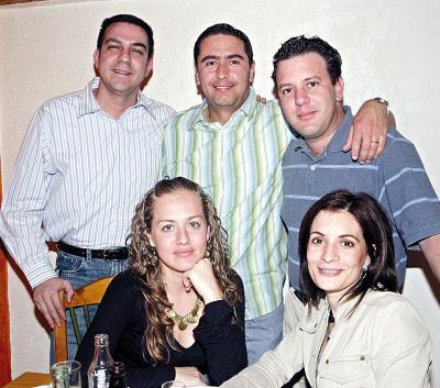 14042006 
Luis Jaidar Ramón, Mauro Obeso Anaya, Javier Iriarte, Claudia González de Iriarte y Mónica Martínez de Obeso.