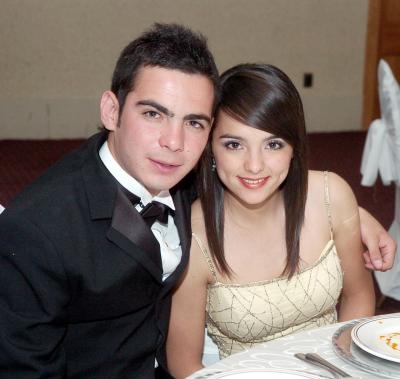15042006 
Daniel y Laura.