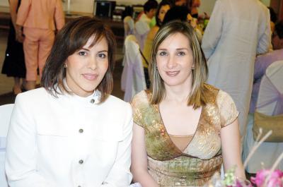 20042006 
Alina Martínez de Gutiérrez y Cecy Valencia de González.