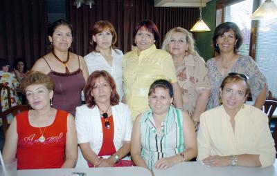 23042006 
Con motivo de su cumpleaños, Yolanda Ochoa fue festejada pro sus amigas Hortencia Félix, Lupita de Gódinez, Sol de Rodríguez, Cecy Aguilera, Vicky Domínguez, Sol Luna, Rosy Hernández y Martha Alicia Beltrán