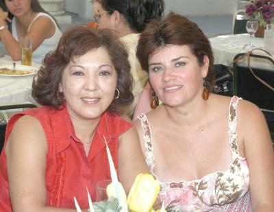 23042006 
Nena de Ávila y Mercedes Fernández.