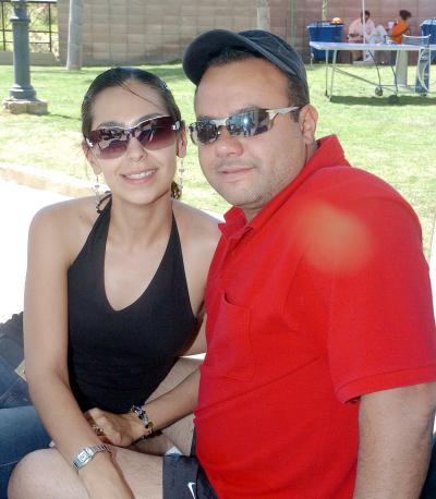 23042006 
Claudia de Arredondo y José Arredondo
