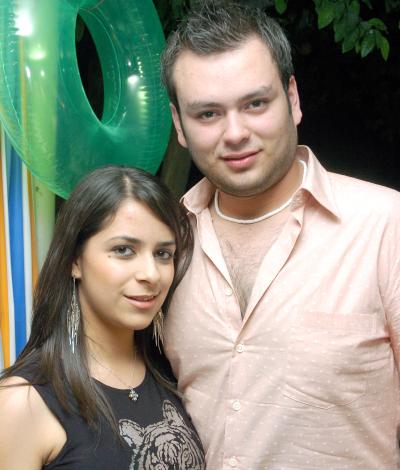 23042006 
José Alberto Mendoza e Ilse Medina.