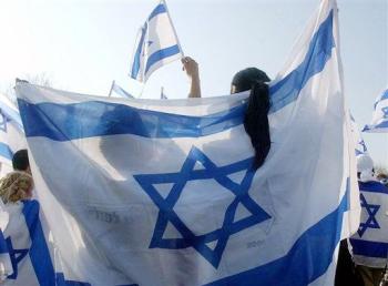 La Marcha de los supervivientes se celebra en Polonia cada año desde 1988 a instancias del Ministerio de Educación de Israel y en conmemoración del Día del Recuerdo de la Víctimas del Exterminio. La mayor de las marchas realizadas hasta ahora tuvo lugar en 2005, en el 60 Aniversario de la liberación de Auschwitz.