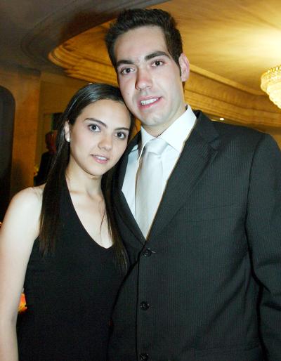 25042006 
Cris Borbolla y Yamil Kort.