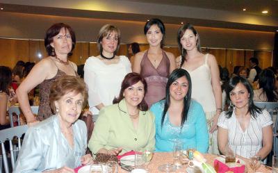 30042006 
Flavia de García, Gaby de Ramos, Gaby Kort, Karina Kort, Flavia Anzures, Maru de Kort, Katryn Kort y Maripily Cabranes.