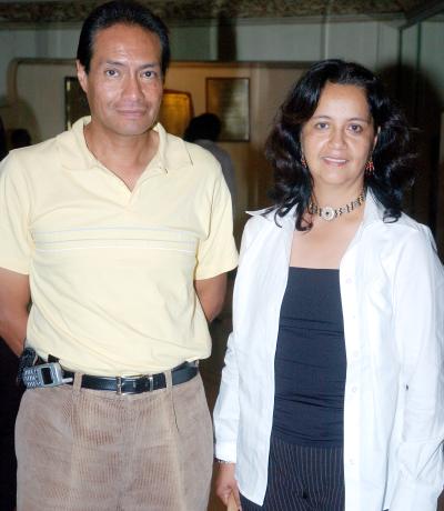 30042006 
Cristóbal García y Rebeca Díaz.