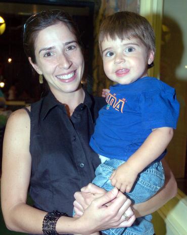 05052006 
Gabriela  Jiménez y Tomás Belloso.