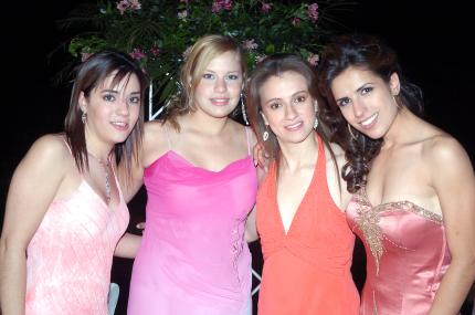 07062006 
Alina Arratia, Dulce Rivera, Marisol Barajas y Charlotte González.
