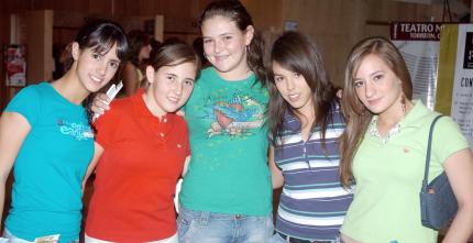 07062006 
Cristy Belausteguigoitia, Monis Dueñes, Greta Von Bertrab, Melisa Rodríguez y Jackie Miranda.