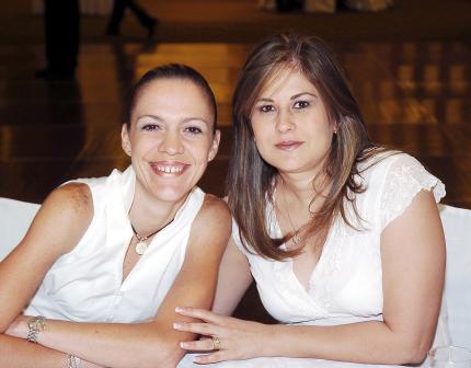 07062006 
Karla Bermeo y Noeli Barba.